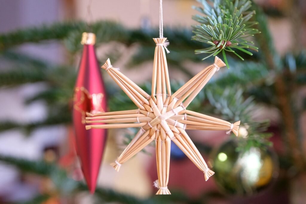 Wholesale Wooden Ornaments